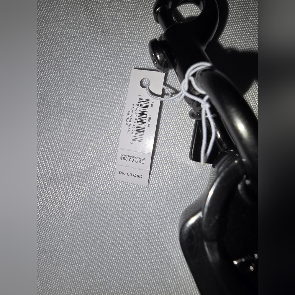 Coach Loop Key Fob In Signature Canvas New - Picture 2 of 4